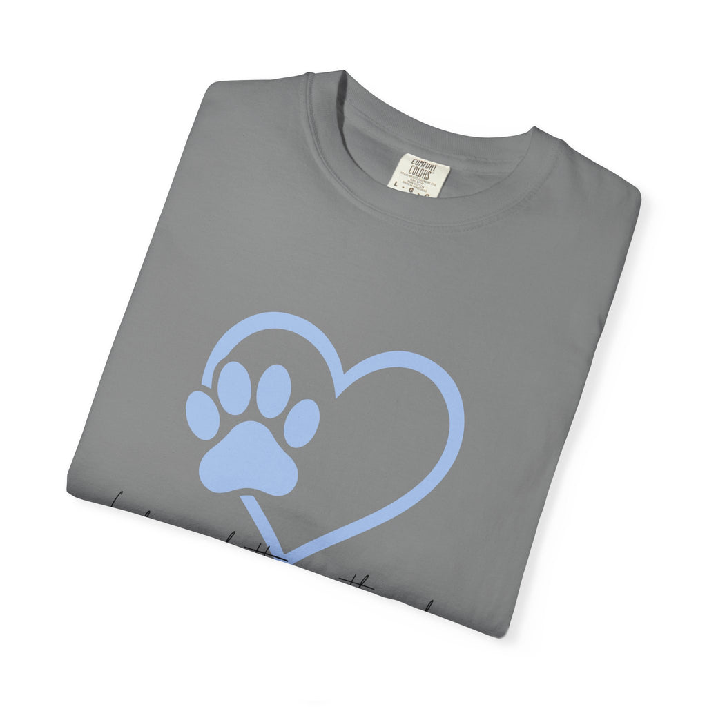 Heart Paw T-Shirt — "Life is Better with a Dog" Casual Tee